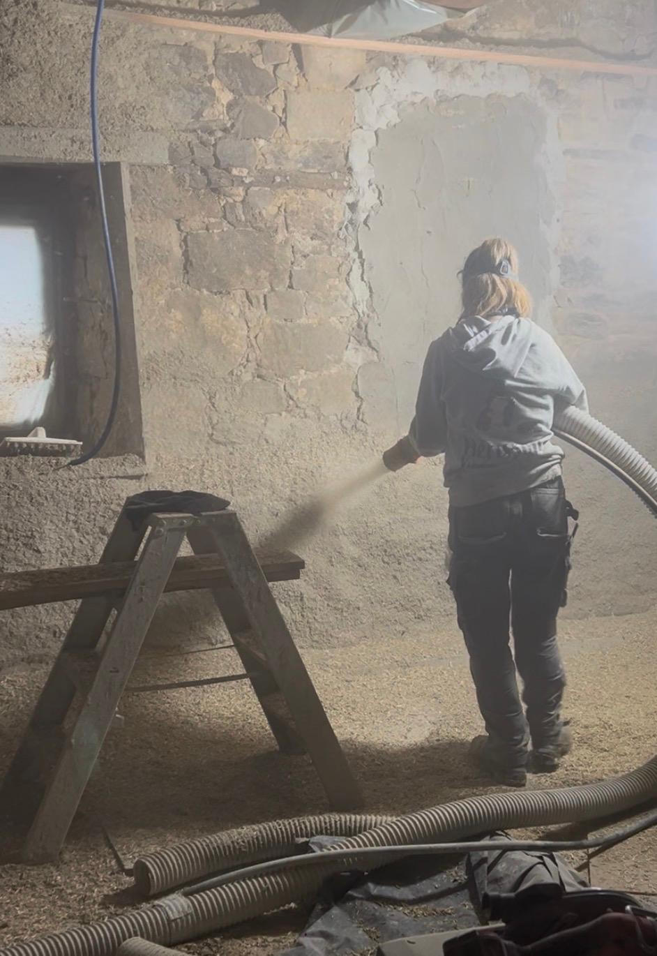 béton de chanvre projeté